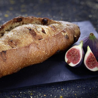 Pain aux figues